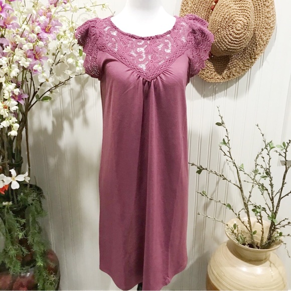 $19 SALE!!!! Magenta Crochet Sleeve Shift Dress - Picture 3 of 16